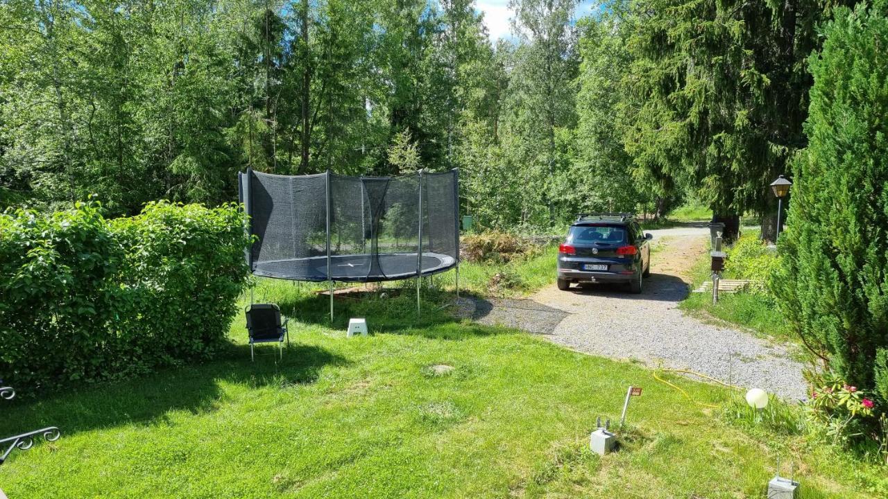 Fritidshus Rostockvaegen 40B - Guest House - Bring Own Bed Sheets Norrtälje Esterno foto
